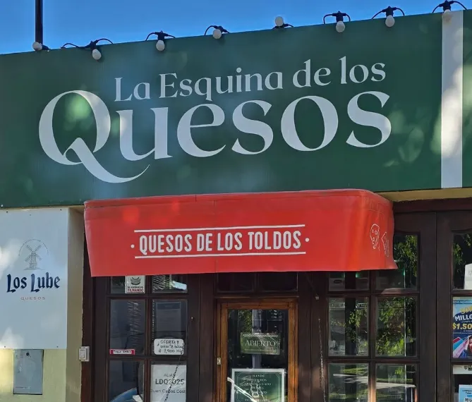 La Esquina de Los Quesos