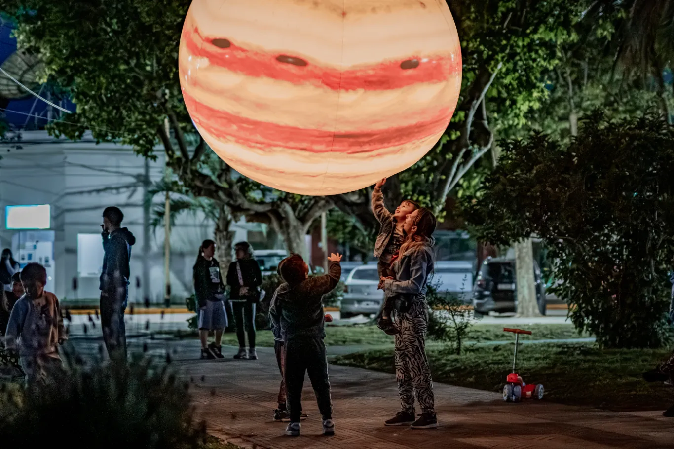 Astroturismo en Plaza Rivadavia