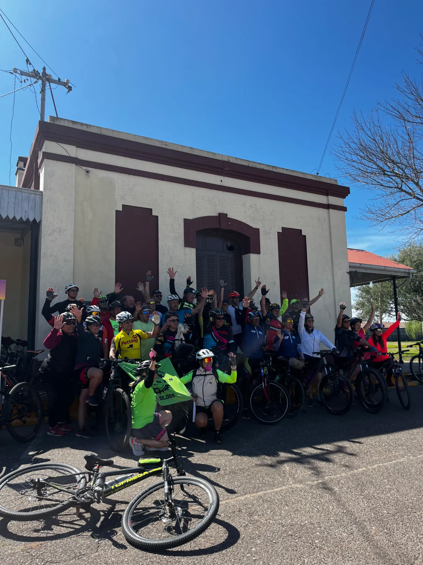 Cicloturismo por los caminos de "La Tribu"