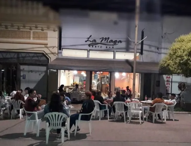 La Maga Resto - Bar