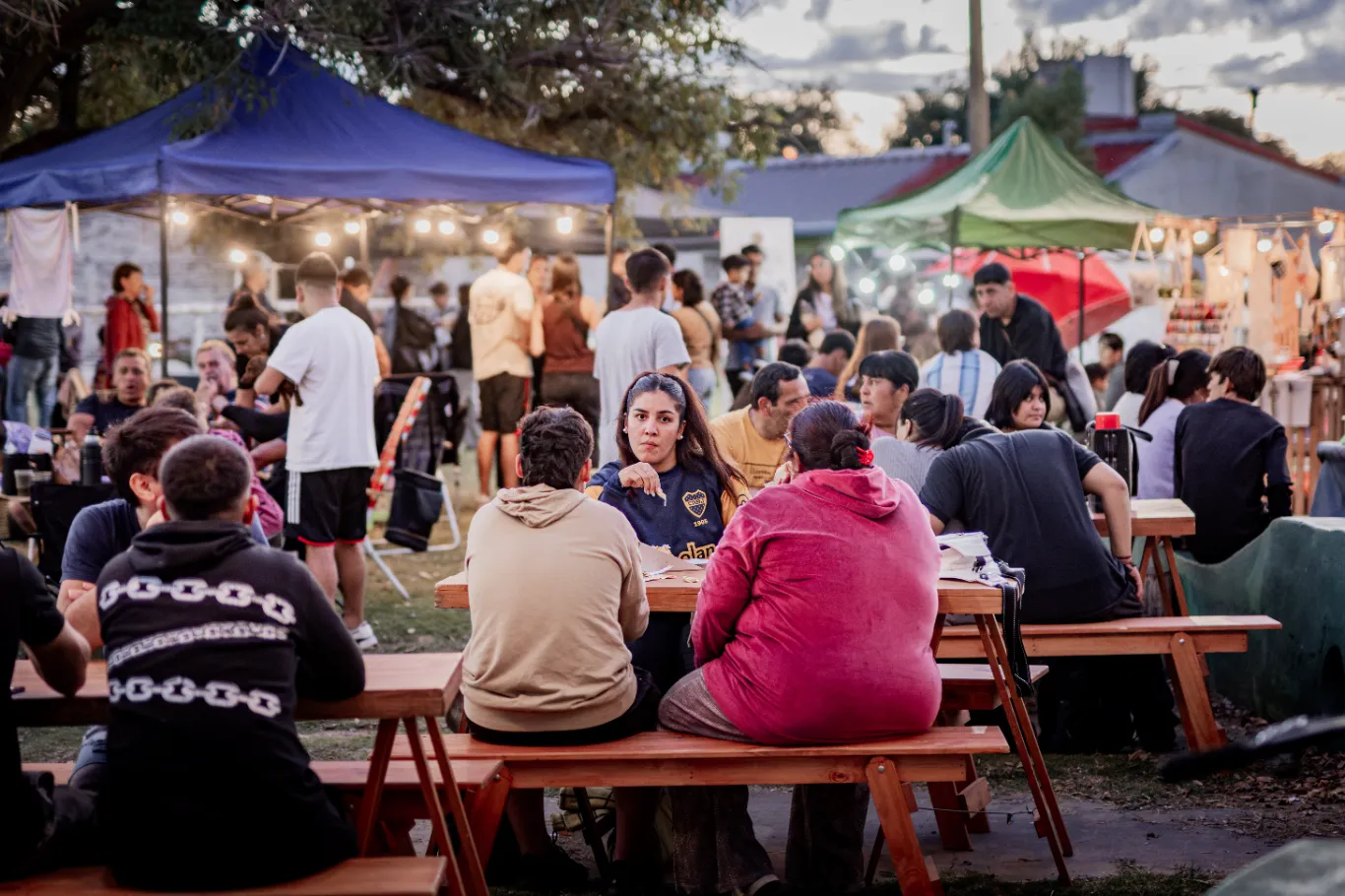 Feria por el día del Artesano en Plaza Mamuelquén